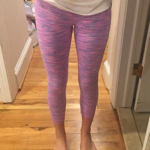 Ivivva Pink Cropped Leggings